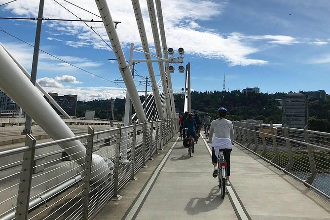 Bike Around Portland Oregon: Art, Culture, Bridges, Poetry - Clinton Street greenway and the streetcar stop moment