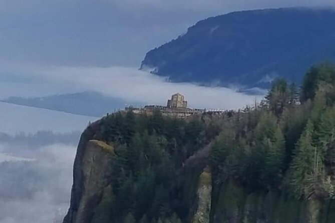 Columbia River Gorge Waterfall Tour from Portland - Stop 4: Vista House—views plus a visitor center break