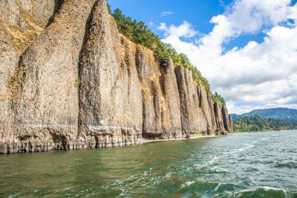 From Portland: 7 Wonders of the Gorge Jetboat Cruise - Who this cruise is best for (and who should skip it)