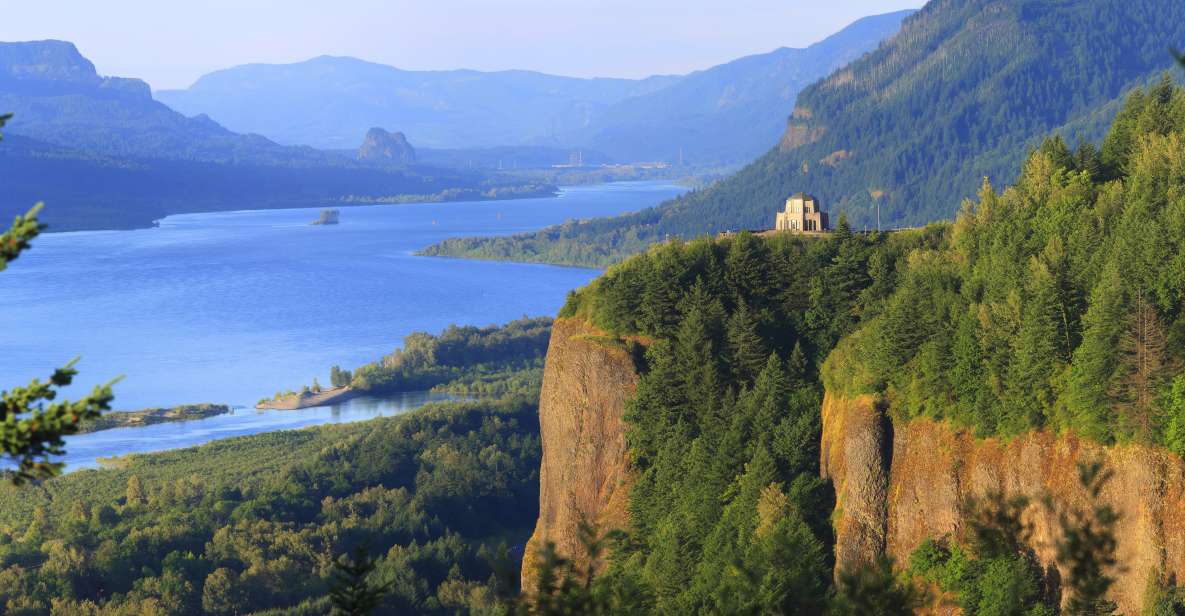From Portland: 7 Wonders of the Gorge Jetboat Cruise - Explorer Jetboat reality check: speed, noise, and what “adventure” means