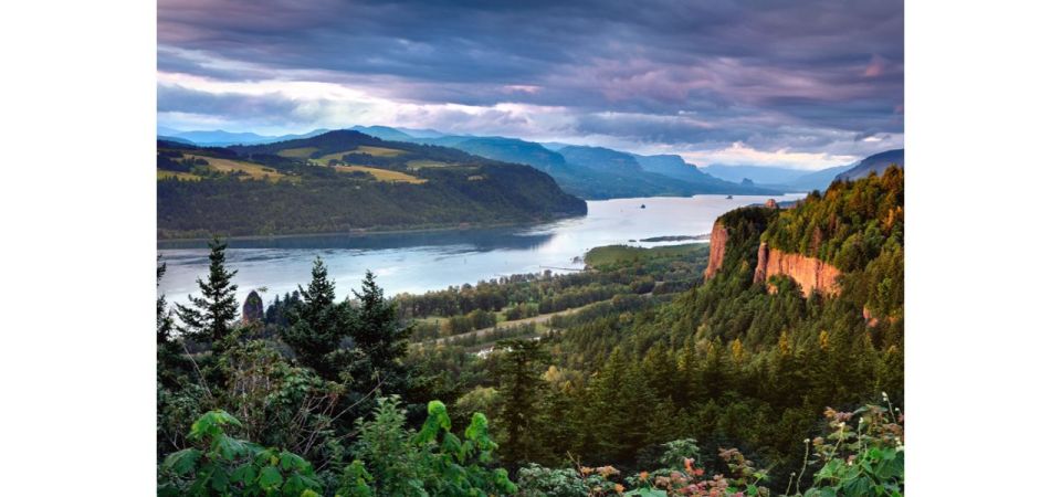 From Portland: Columbia Gorge Waterfalls and Mt. Hood Tour - Timing, walking limits, and what to bring so the day stays pleasant