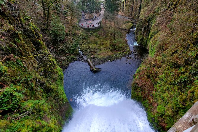 Half Day Columbia River Gorge Waterfalls Tour - Multnomah Falls: the main event plus options at Benson Bridge and the Lodge