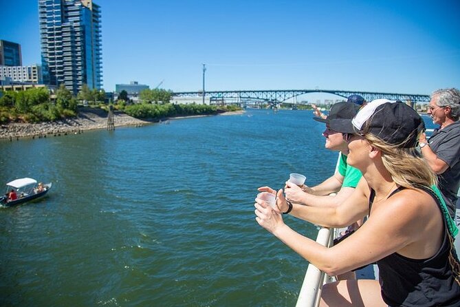Happy Hour Sightseeing Cruise - Hawthorne Bridge: Portland’s oldest vertical-lift moment