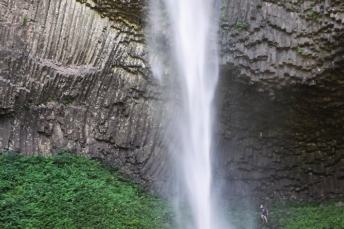 Mt. Hood Loop Tour from Portland - Price and Value: What $128.21 Buys You (and What It Doesn’t)