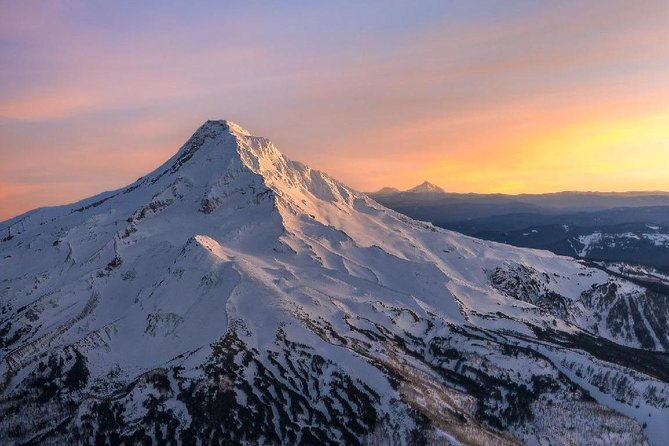 Mt. Hood & Multnomah Falls Air Tour by Envi Adventures - Mount Hood Up Close (But Not Exactly Like the Photos): Wy’east and the FAA Limit