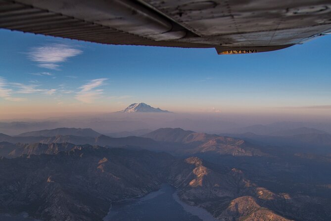 Mt. St. Helens Air Tour by Envi Adventures - The pilot experience: safety, clarity, and practical storytelling