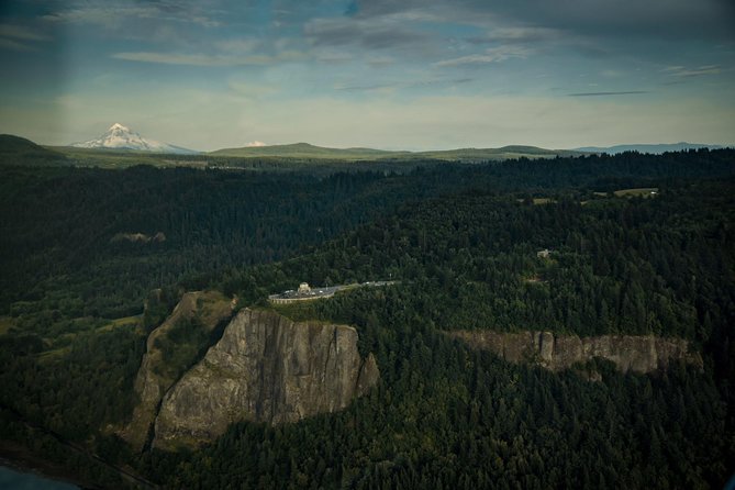 Multnomah Falls & Columbia River Gorge Tour by Envi Adventures - Booking value: price, timing, and how the small group matters