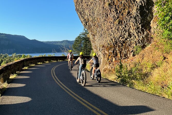 Multnomah Falls E-Bike Waterfall Tour (2+ Hours) - Stop 2: Ponytail Falls with the optional walk behind the water