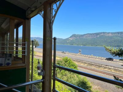 Multnomah Falls: Waterfall Corridor Hop-On Hop-Off Trolley - Timing and pick-up rhythm: plan around the “about an hour” cycle