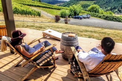 Oregon Wine Tour-Full Day Tour with Lunch Stop - Three Wineries in Pinot Noir Country: What to Expect at Each Stop