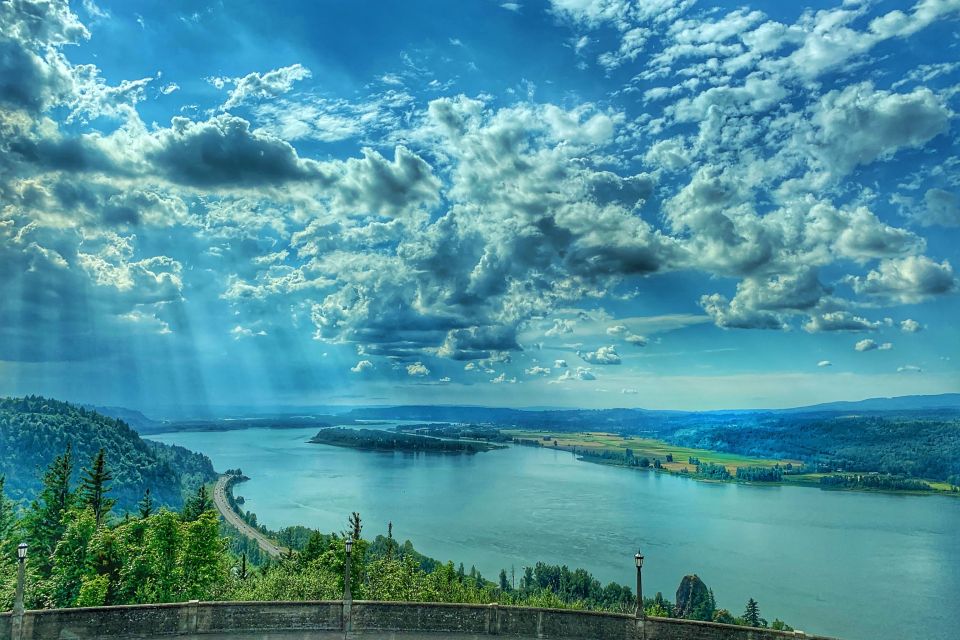 Portland: Columbia River Gorge Waterfalls Morning Tour - Waterfalls without the self-driving stress