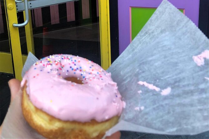 Portland Downtown Food Tour: 6 Tastings of Local & Global Flavors - Pioneer Courthouse Square: Portland’s Living Room, With Your First Bite of Context