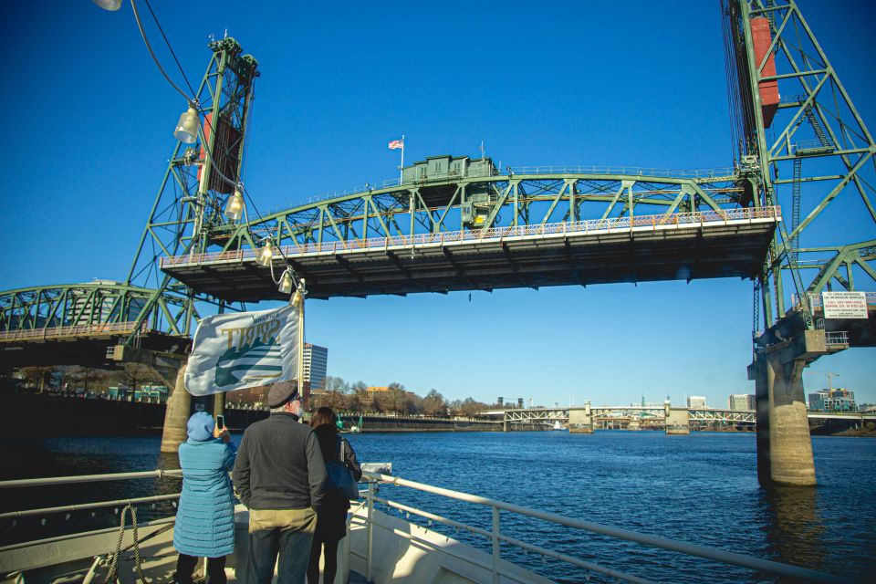 Portland: Happy Hour Sightseeing Cruise - Price value: Is $40 a good deal?