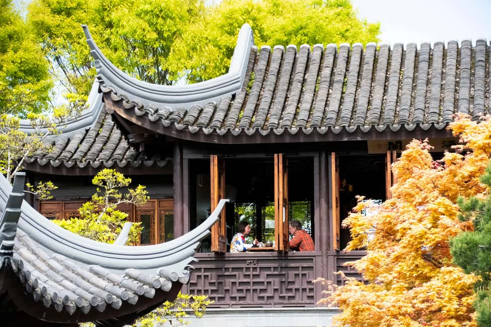 Portland: Lan Su Chinese Garden General Admission Ticket - Getting there: entrance in Old Town/Chinatown, plus easy parking