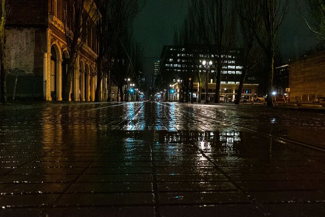 Portland Ultimate Dead of Night Tour - Harlow Hotel to Old Town Pizza: Cursed Captain John Harlow and a Whispering Secret