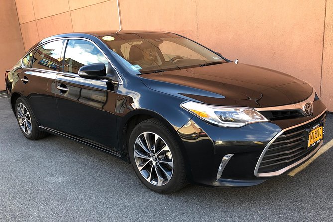 Private Departure Transfer to Portland Airport (PDX) - The Sedan vs SUV Choice and Why It Matters for Your Flight Day