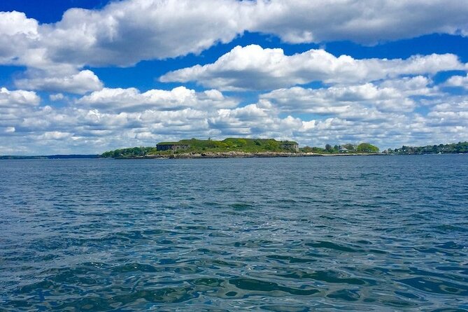 Private Island Fort Tour in Casco Bay: Boat Cruise & Island Tour - Drinks, restrooms, and comfort on a tight schedule