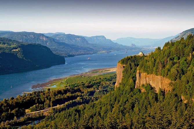 Small Group: Columbia River Gorge Waterfalls Tour from Portland - Setting out from Portland: easy start, comfort, and a tight route