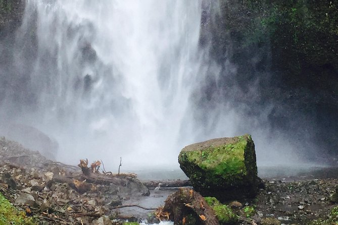 Small Group: Columbia River Gorge Waterfalls Tour from Portland - Waterfalls with a plan: Latourell and the Gorge’s best-known drops