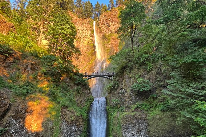 Sunset Tour of Multnomah Falls plus Vista House and Other Falls - Getting from Portland to the Gorge without the parking headache