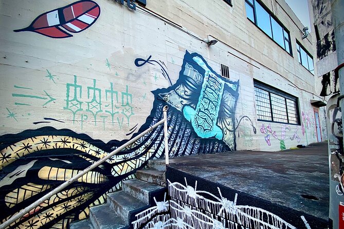 Viator Exclusive: Street Art of Portland 2-Hour Bike Tour - Getting Started at 833 SE Main and Why the Warm-Up Matters