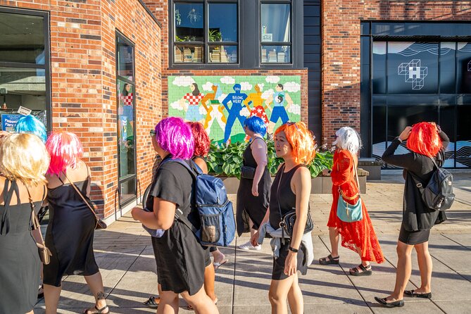 Weird Portland Pub Tour - A Weird Portland Beer Walk in Hawthorne and Division