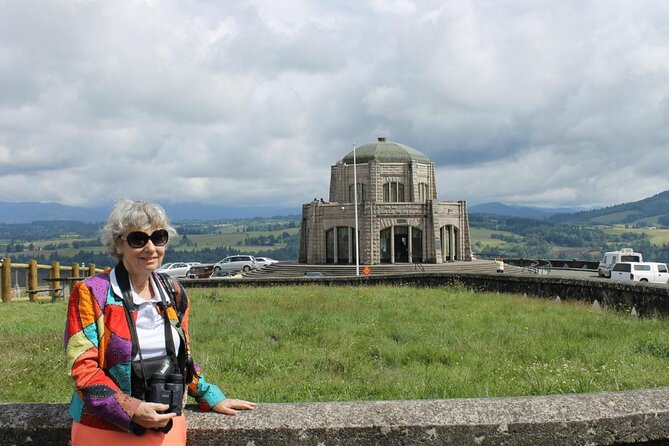 Wonderful Waterfalls: A Columbia River Gorge Tour - Crown Point State Park: Basalt Promontory, Big Views